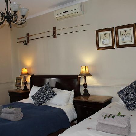 פוצ'פסטרום A Tapestry Garden Guest House חדר תמונה