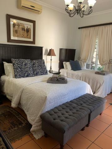 פוצ'פסטרום A Tapestry Garden Guest House מראה חיצוני תמונה