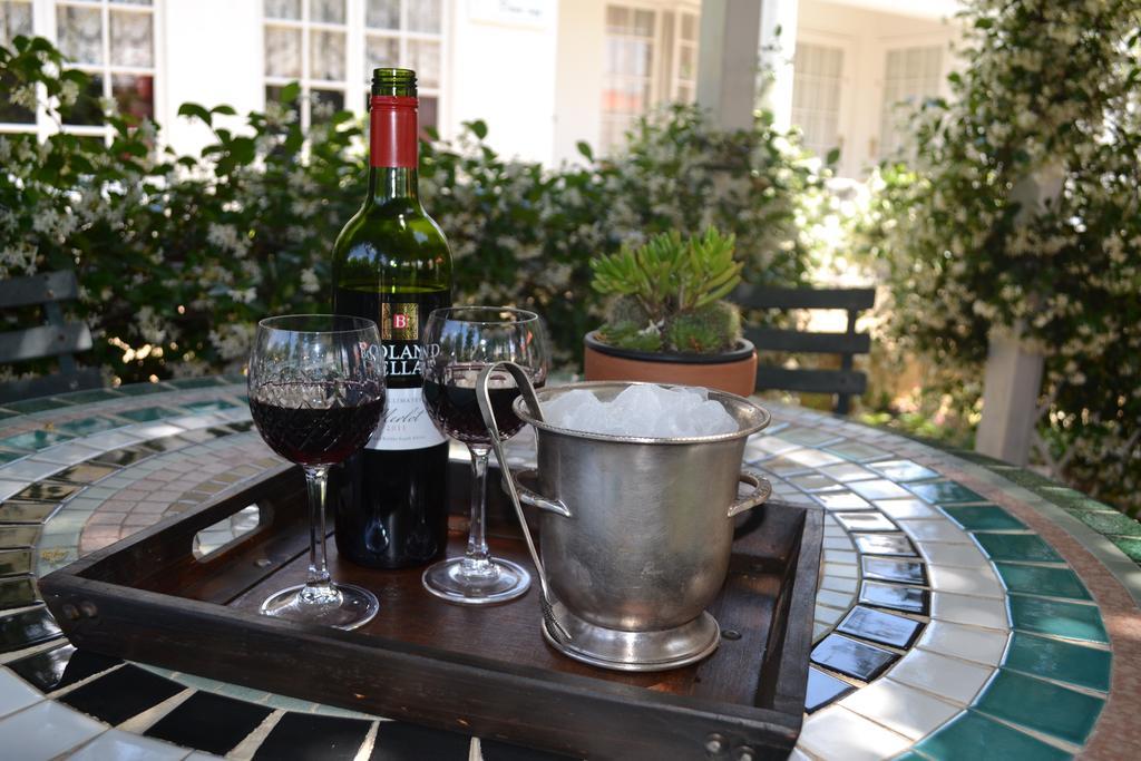 פוצ'פסטרום A Tapestry Garden Guest House מראה חיצוני תמונה